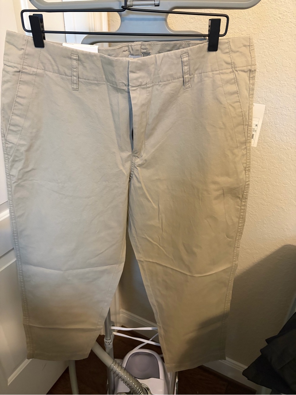 Women’s Khaki Flat-Front Chino Pants